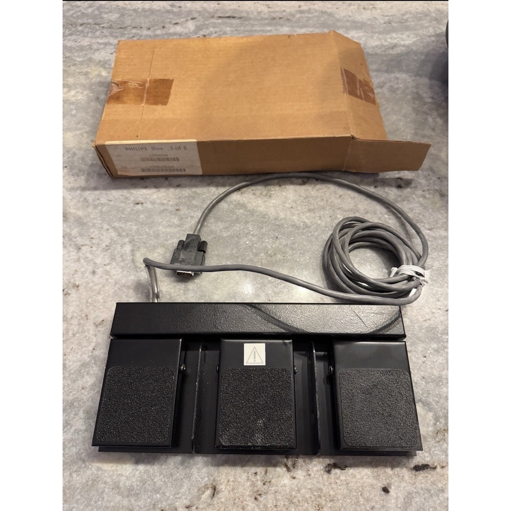 Linemaster Triple Foot Switch 3 Pedal Controller DB9 Industrial Medical